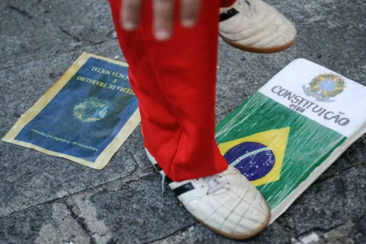 
	Ato contra o projeto de terceiriza&ccedil;&atilde;o
 (Tomaz Silva/Agência Brasil/Fotos Públicas)