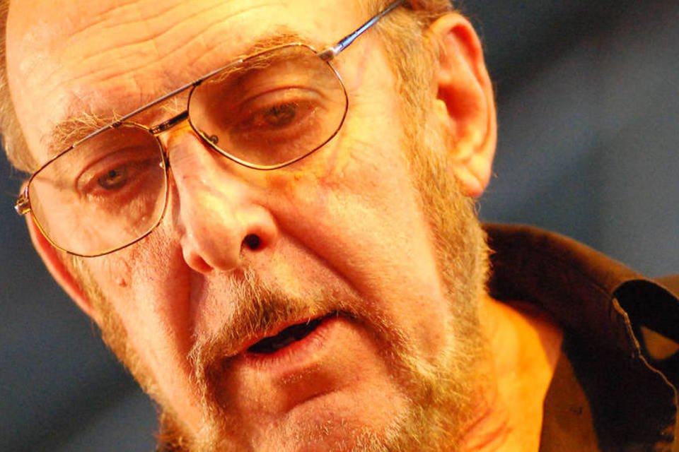 Carlos Miele será enterrado hoje, no Rio