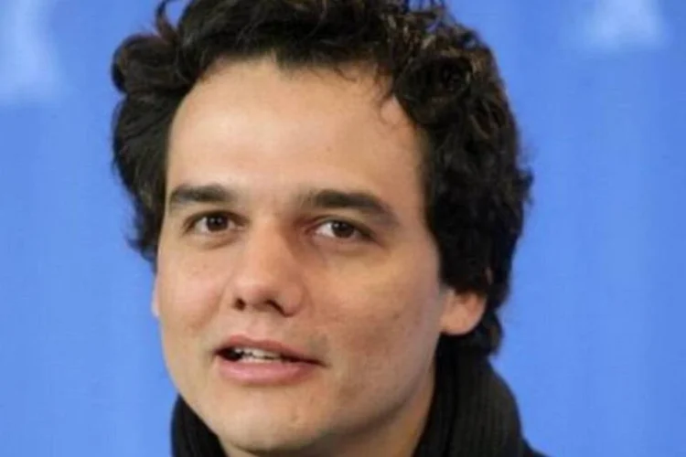 
	Wagner Moura: &quot;a extin&ccedil;&atilde;o do MinC &eacute; s&oacute; a primeira demonstra&ccedil;&atilde;o de obscurantismo e ignor&acirc;ncia dada por esse Governo ileg&iacute;timo
 (John Macdougall/AFP)