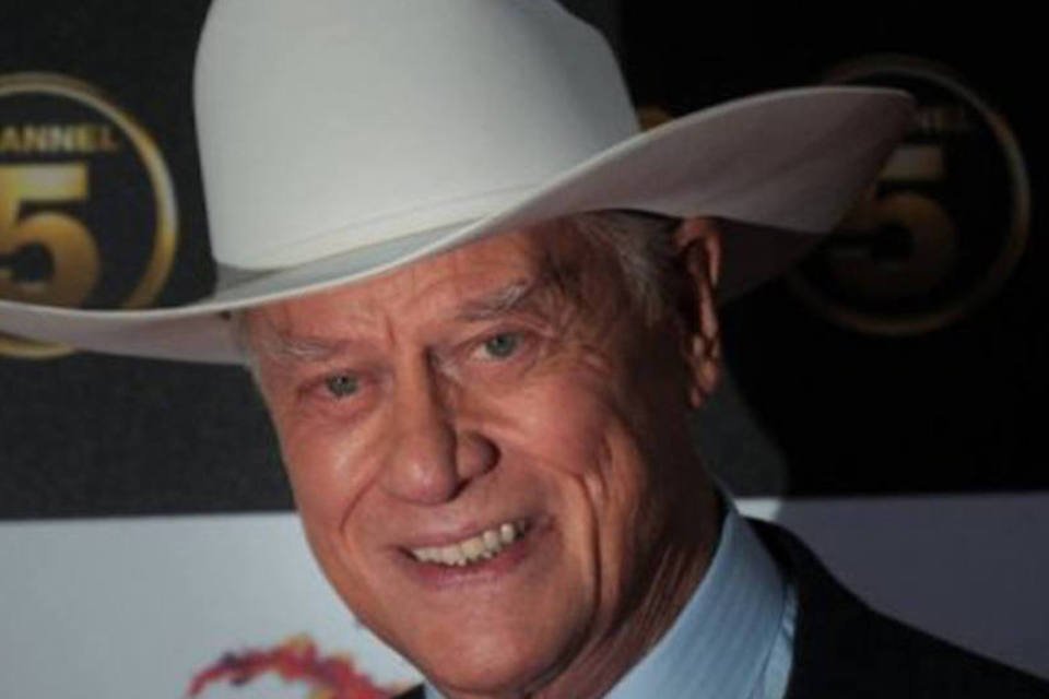 Cinzas de Larry Hagman serão espalhadas pelo mundo