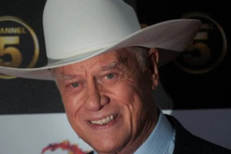 O ator Larry Hagman: Larry Hagman morreu na sexta-feira consequência de um câncer de fígado (©AFP / Carl Court)