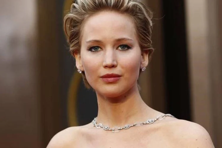 Atriz Jennifer Lawrence durante cerimônia do Oscar, em 2 de março (Lucas Jackson/Reuters)