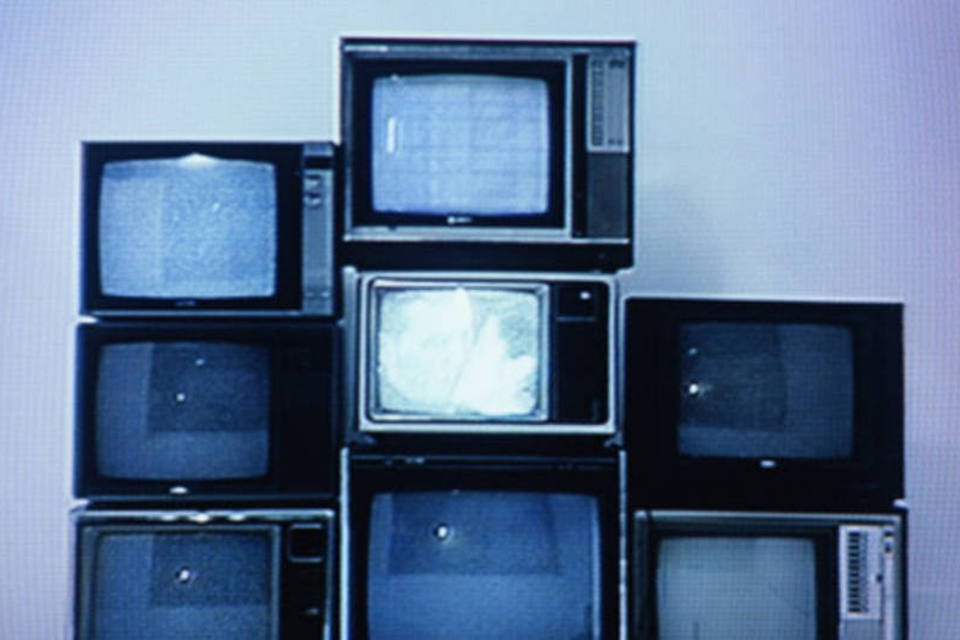 TV analógica será desativada em 2015 nas principais cidades