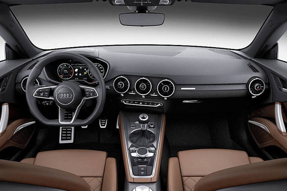 Audi TT 2015 é a mais nova e tecnológica versão do esportivo