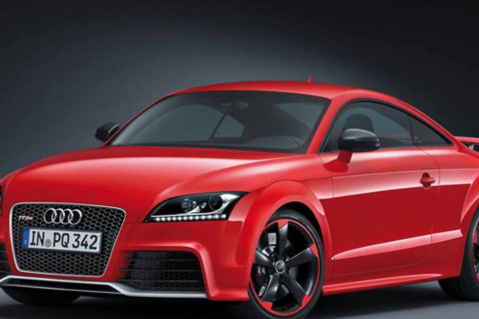 Audi lança esportivo TT RS Plus