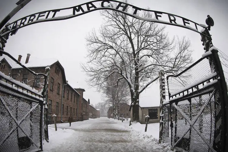 
	Auschwitz: o ex-enfermeiro de Auschwitz j&aacute; foi julgado na Pol&ocirc;nia por seu papel nos crimes do nazismo em 1948 e foi condenado a 3 anos de pris&atilde;o
 (Joel Saget / AFP)