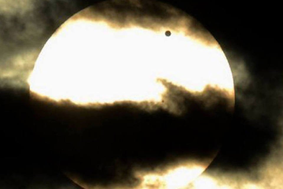 Trânsito de Vênus atrai astrônomos