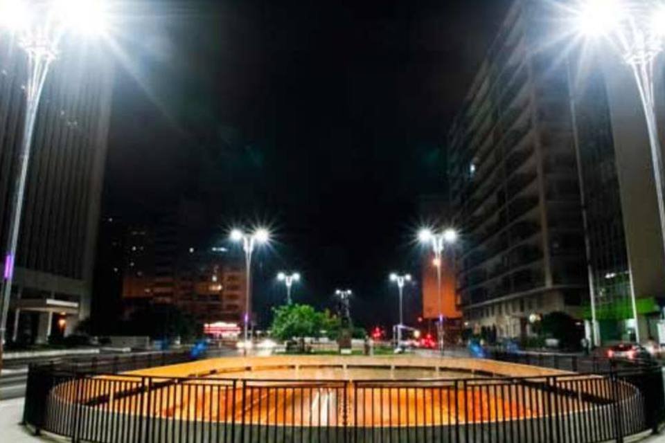 Justiça suspende PPP da iluminação de SP após áudio sugerir propina