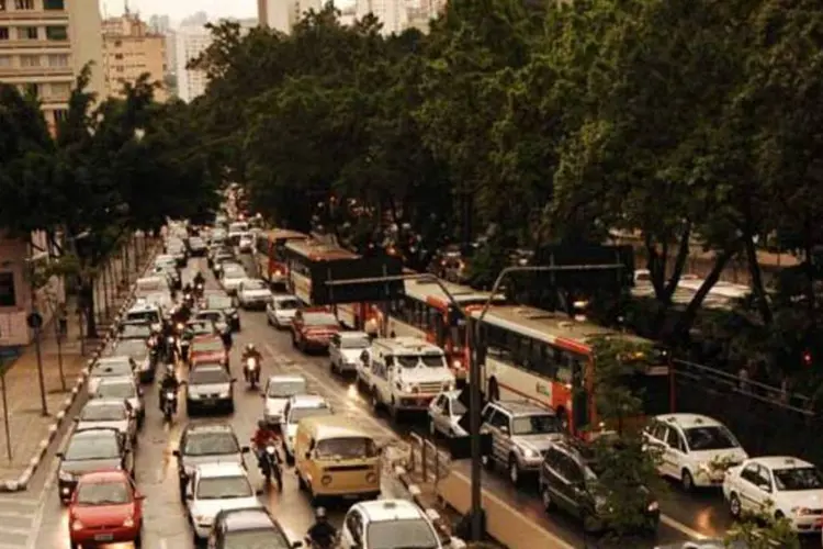 Avenida Rebouças, em São Paulo: expectativa dos usuários não está sendo correspondida (Alexandre Battibugli/EXAME)