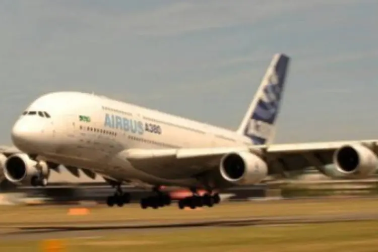 Companhias aéreas aproveitam bom momento para adquirir novos aviões (AFP/Ben Stansall)