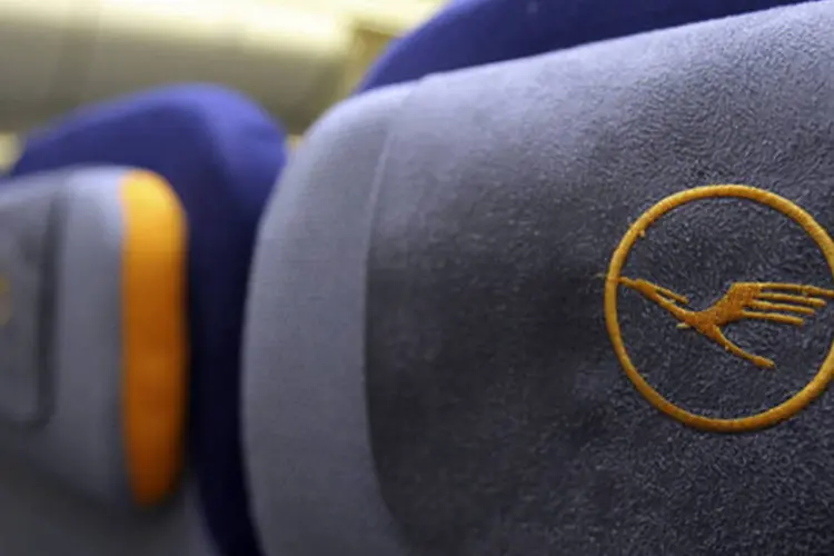 
	Lufthansa: voos cancelados afetar&atilde;o 150 mil passageiros
 (Hannelore Foerster/Bloomberg)