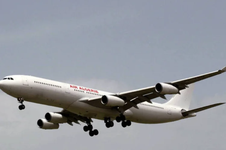 Avião da Air Algérie: "não há nenhum sobrevivente", declarou presidente francês (Louafi Larbi/Reuters)