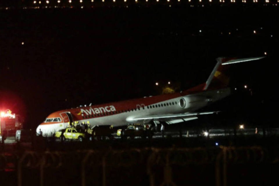 Ouça o áudio do piloto da Avianca antes do pouso