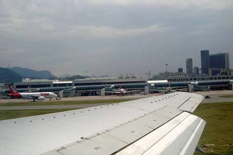 
	Avi&atilde;o em aeroporto: novo encontro foi agendado para a pr&oacute;xima quarta-feira
 (.)