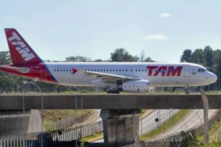Avião da TAM: Latam informou ainda que a permuta não poderá envolver qualquer tipo de remuneração ou compensação em seu favor (Elza Fiúza/ABr)