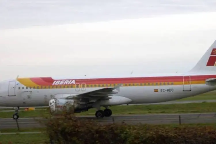 Avião da Iberia: a International Airlines Group será a 6ª maior do mundo em faturamento (Wikimedia Commons)