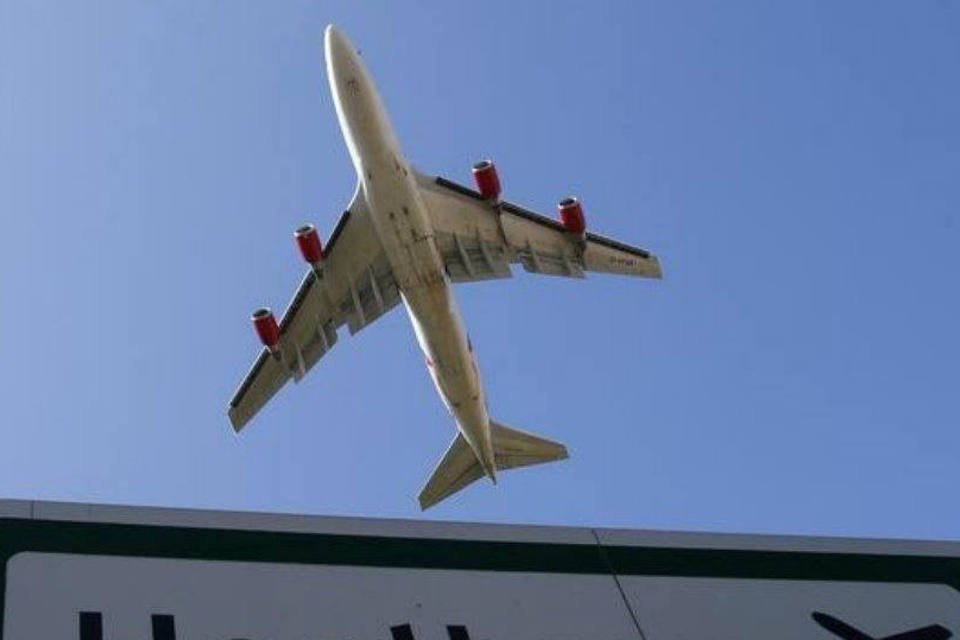 Aeroporto de Heathrow inicia controle de ebola