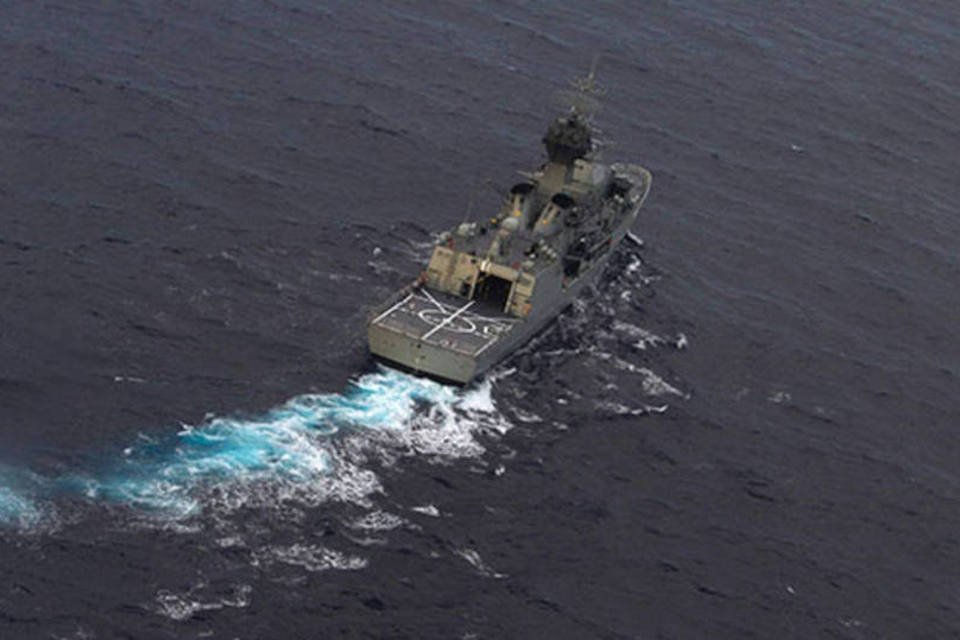 Submarino será usado para procurar avião malaio desaparecido