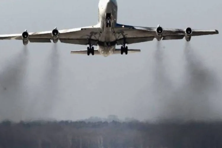 Avião em base aérea de Geilenkirchen (Getty Images)
