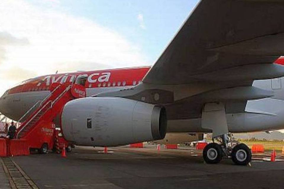 Passageiros da Avianca esperam 7 horas em Viracopos