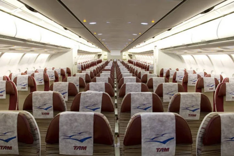 Segundo o jornal La Terceria, a Corte Antitruste do Chile deverá emitir sua decisão sobre a fusão proposta entre a chilena LAN Airlines com a brasileira TAM em agosto (Marcio Jumpei/Divulgação)