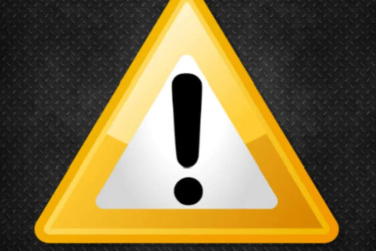 
	S&iacute;mbolo de alerta:&nbsp;o malware teria sido criado em meados do ano passado e &eacute; t&atilde;o complexo que &quot;exigiria o esfor&ccedil;o e dinheiro de pa&iacute;ses&quot;
 (Wikimedia Commons)