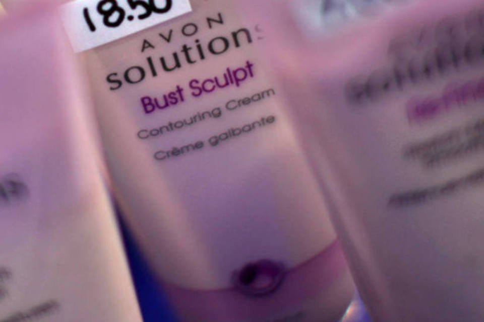 Lucro da Avon cai para US$ 19 milhões no 2º trimestre