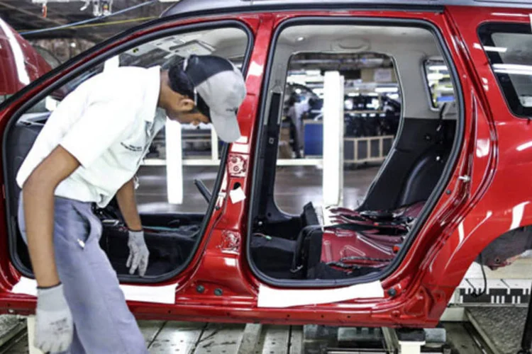 
	Funcion&aacute;rios da Renault: a unidade do Rio tem 1.800 funcion&aacute;rios
 (Dhiraj Singh/Bloomberg)