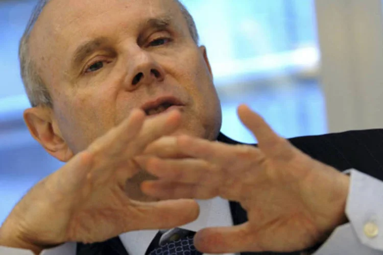 
	Guido Mantega: ministro disse que o pa&iacute;s deve manter a infla&ccedil;&atilde;o sob controle na pr&oacute;xima d&eacute;cada, mantendo-se, em m&eacute;dia, 4% ao ano entre 2013 e 2022
 (Peter Foley/Bloomberg)