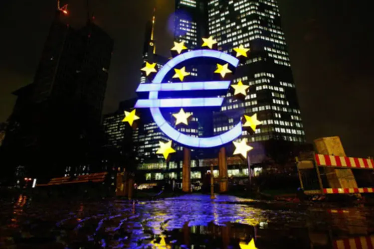 
	Sede do Banco Central Europeu: confian&ccedil;a econ&ocirc;mica nos 18 pa&iacute;ses que usam o euro se fortaleceu em 0,5 ponto, para 100,9 no nono m&ecirc;s seguido de avan&ccedil;o
 (Ralph Orlowski/Bloomberg)