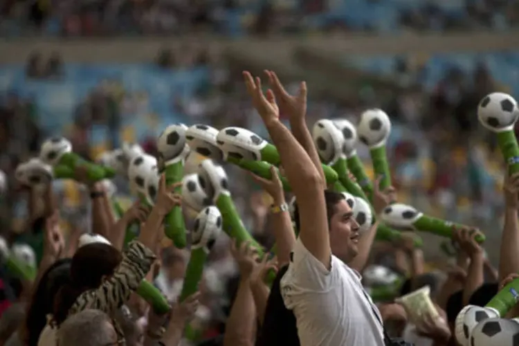 Torcedores durante partida no estádio do Maracanã, sede da final da Copa do Mundo de 2014, no Rio de Janeiro (Dado Galdieri/Bloomberg)
