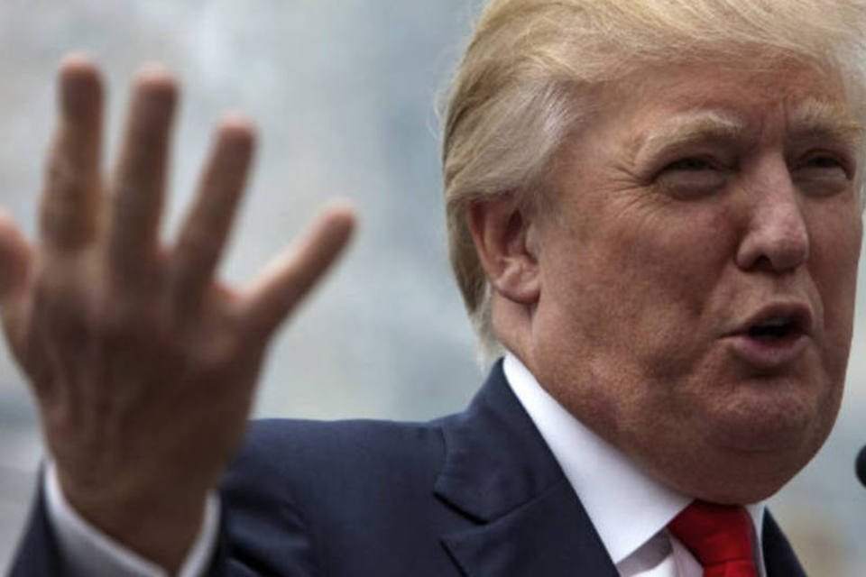 Postura de Trump é absurda e racista, diz México