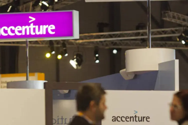 
	Accenture: companhia ficou em primeiro lugar entre as empresas de grande porte mais confi&aacute;veis dos EUA, em lista da Forbes
 (Angel Navarrete/Bloomberg)
