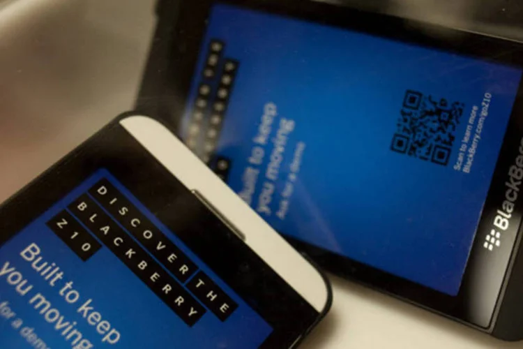 
	Smartphones:&nbsp;apps voltados para troca de mensagens e redes sociais registraram alta de 203%
 (Pawel Dwulit/Bloomberg)