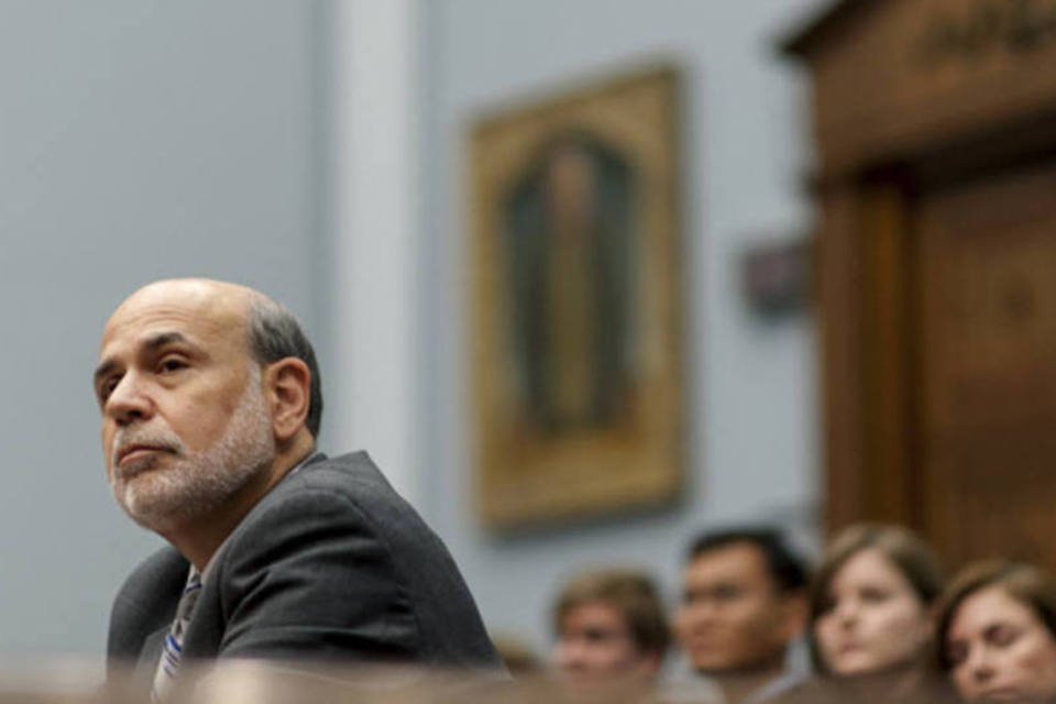 Juiz diz que Bernanke pode depor em processo da AIG