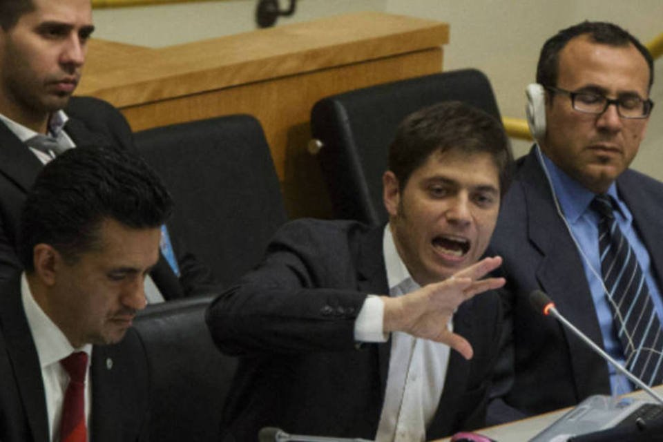 Argentina paga credores que aceitaram reestruturar dívida