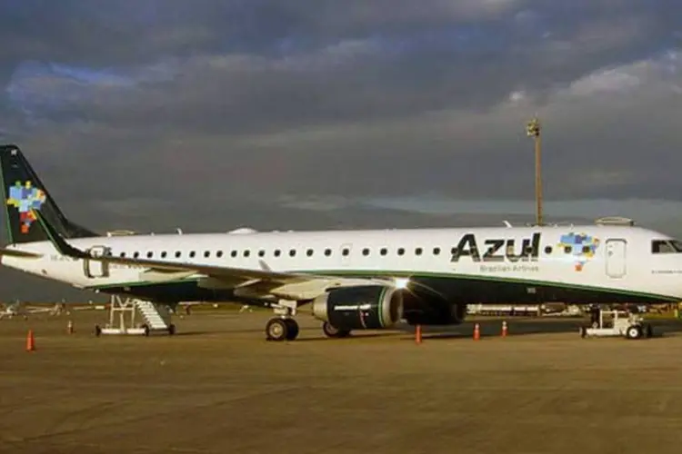 
	Avi&atilde;o da Azul: o pre&ccedil;o promocional &eacute; de R$ 1.500 ida e volta
 (Wikimedia Commons)