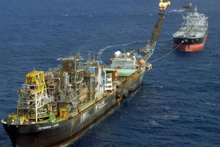 Bacia de Campos: Petrobras, Repsol e Statoil não revelam volume de petróleo encontrado (Arquivo/EXAME)