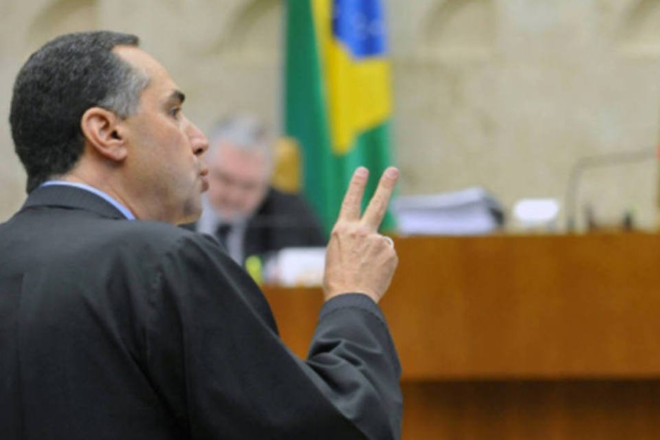 Indicado para o STF terá poder de rever mensalão