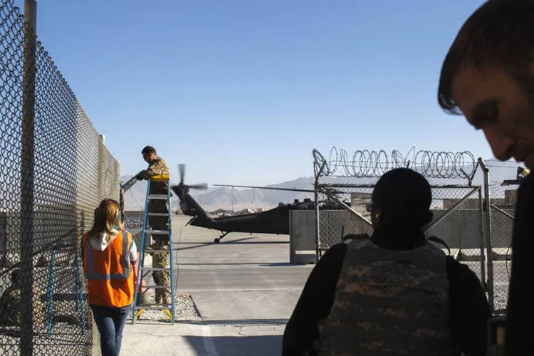 Bagram: Departamento de Defesa dos EUA disse que havia transferido os últimos detentos que estavam no campo aéreo de Bagram (Lucas Jackson/Reuters)