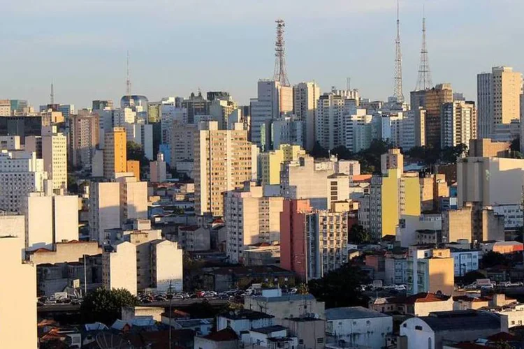 A oferta imobiliária na Bela Vista é variada, atendendo a diferentes perfis e necessidades (WikimediaCommons/Henrique Boney)