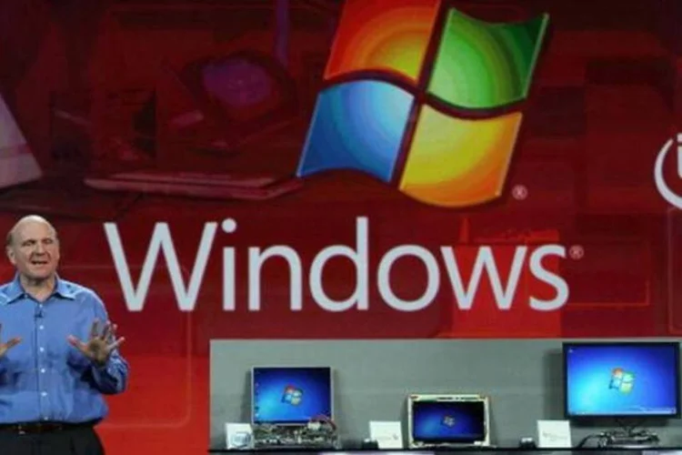O novo Windows permitirá a realização de tarefas simultâneas e combinar dois programas para ver duas aplicações ao mesmo tempo (Justin Sullivan/Getty Images)