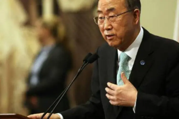 
	Ban Ki-moon: &quot;N&atilde;o podemos negociar com a M&atilde;e Natureza. Ela n&atilde;o espera. Portanto, somos n&oacute;s que temos que nos adaptar &agrave; ela&quot;
 (Getty Images North America/AFP)