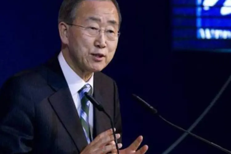 
	Ban Ki-moon: o secret&aacute;rio-geral da ONU afirmou que necessita da colabora&ccedil;&atilde;o de &quot;todo o mundo&quot; e pediu a &quot;ratifica&ccedil;&atilde;o do Acordo de Paris no pr&oacute;ximo ano&quot;
 (Jack Guez/AFP)