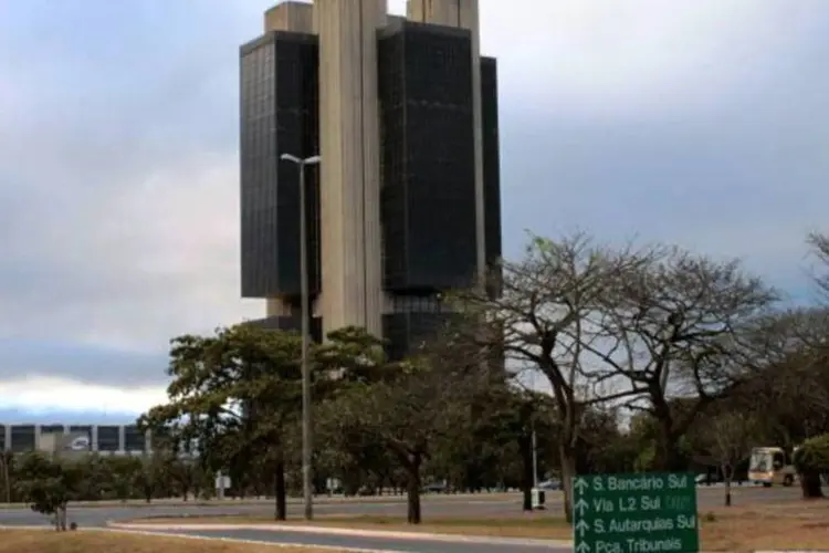 
	Banco Central: foram negociados 9.900 contratos com vencimento em 02/12/2013
 (Divulgação/Banco Central)