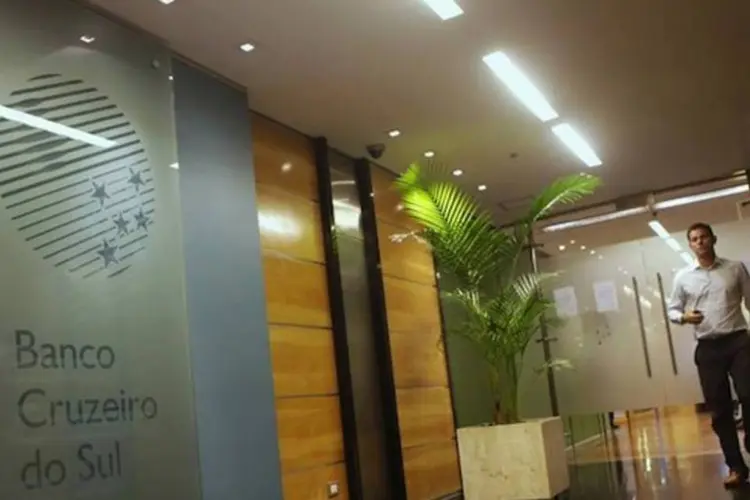 Banco Cruzeiro do Sul: a relatora do caso, considerou que o FGC não poderia se pronunciar na época, sob pena de prejudicar as negociações em curso para salvar o banco (Reuters/Ricardo Moraes)