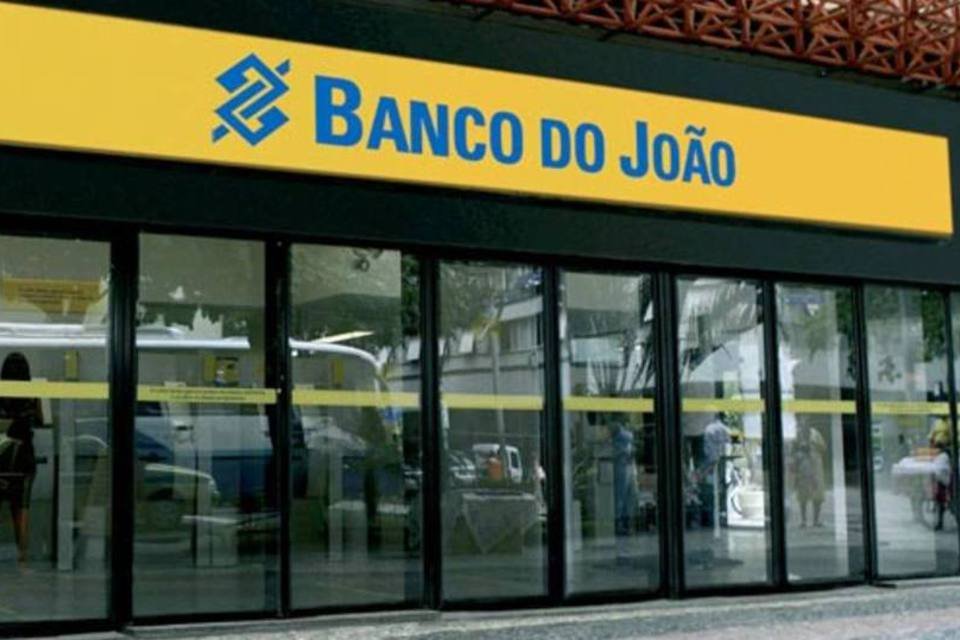Agências bancárias não terão expediente amanhã
