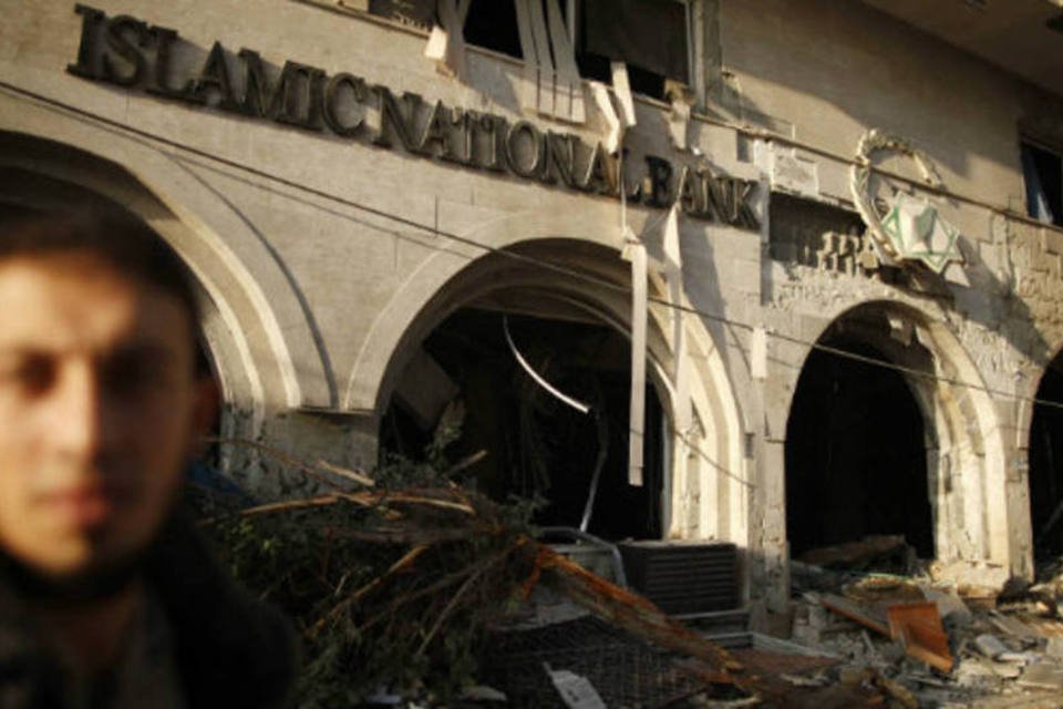 Aviões de Israel atacam banco criado pelo Hamas