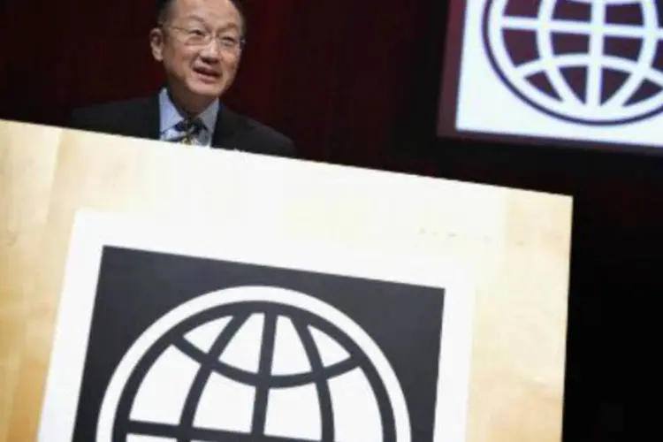 O presidente do Banco Mundial, Jim Yong Kim: "agora temos a capacidade de quase duplicar nossos empréstimos anuais aos países com rendas intermediárias" (Alex Wong/AFP)