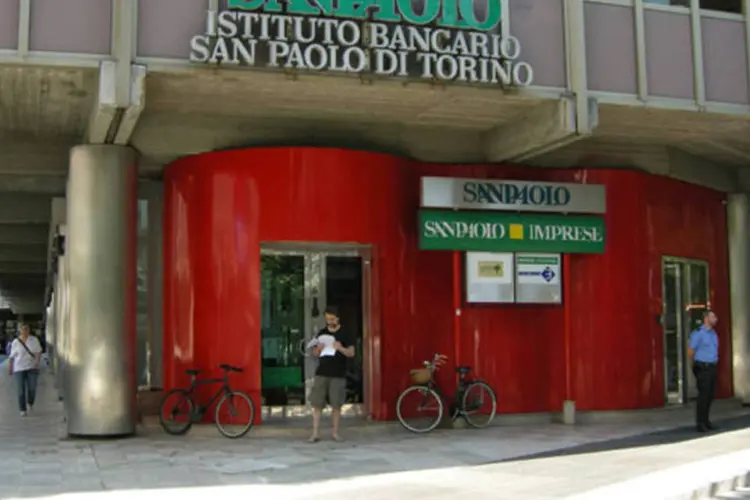 As ações do banco Sanpaolo, na Itália, despencavam 8,45% às 11h50 de Brasília (Sailko/Wikimedia Commons)